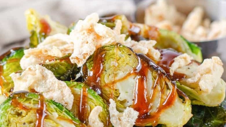 Brussel sprouts with crispy onions