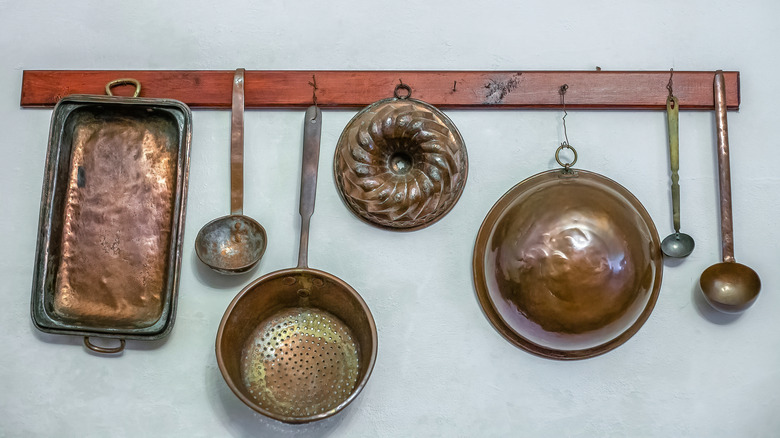 10 Retro Kitchen Items Making A Trendy Return