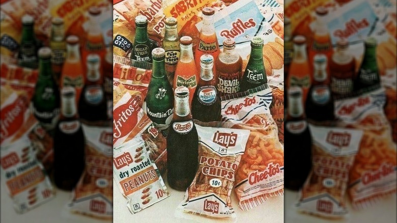 A promotional Pepsi ad with all its products, including a glass bottle of Devil Shake.