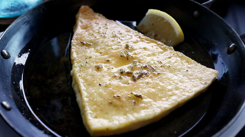 Frying saganaki