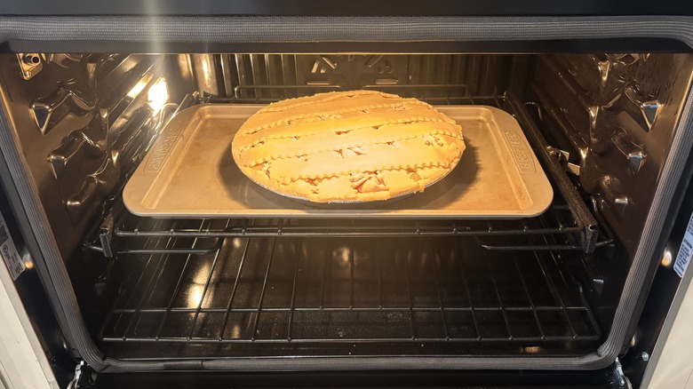 Pot pie in the oven