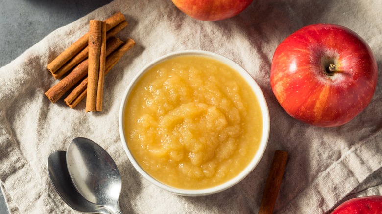 apple sauce in bowl with spices