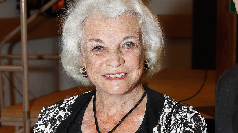 Closeup of Sandra Day O'Connor smiling