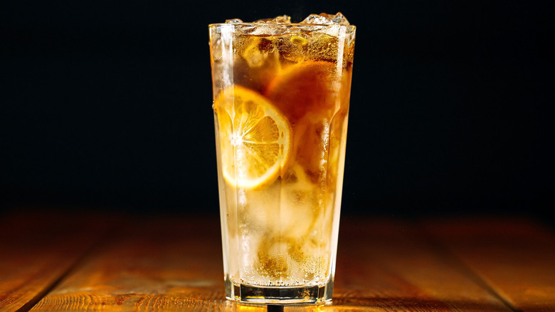 Long Island iced tea with a lemon wheel