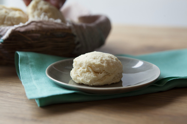 Simple Buttermilk Biscuits Recipe