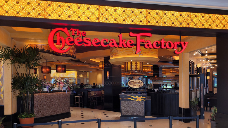 Open entrance to The Cheesecake Factory restaurant