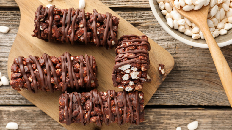 chocolate bars with puffed rice cereal