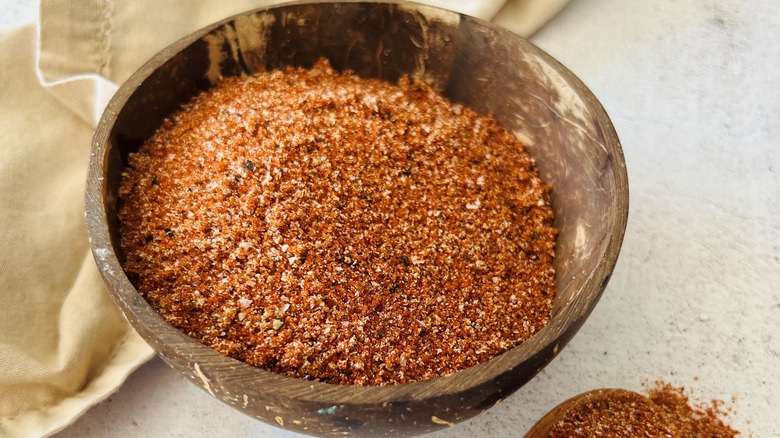 smoky rib rub in bowl