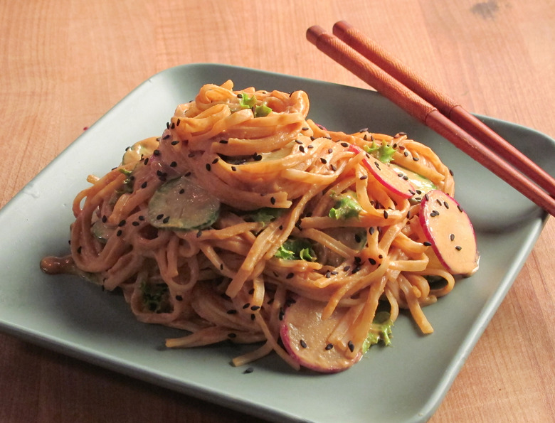 Spicy Sriracha Noodles  Vegan Dragon Noodles - Elavegan