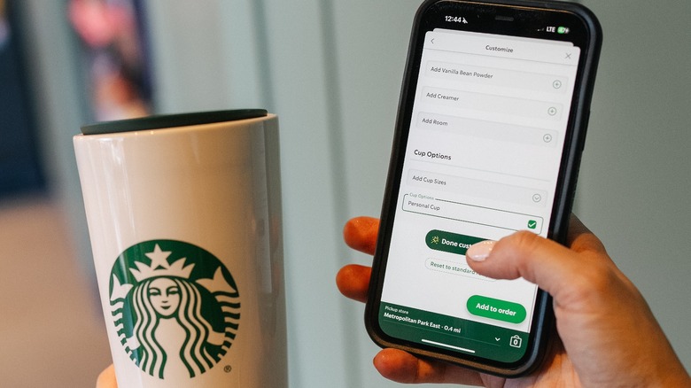 using the Starbucks app to order coffee