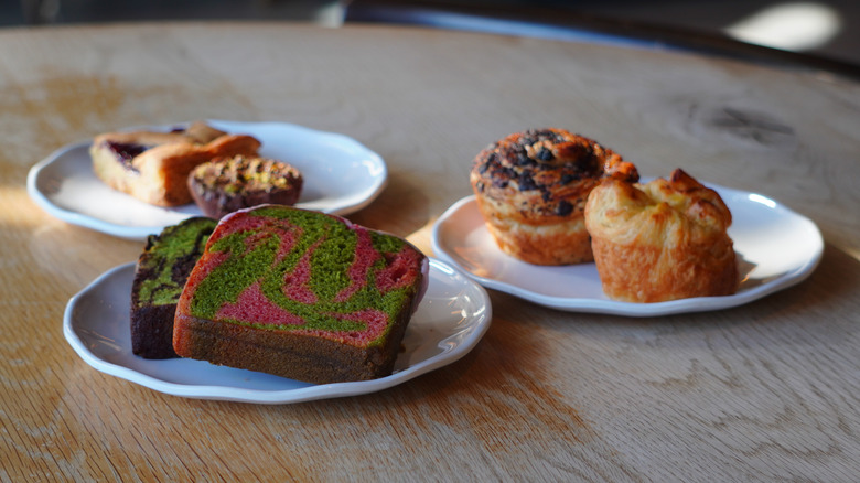 Starbucks Berry Blondie, Dubai Chocolate Bite, Chocolate Pistachio Loaf, Strawberry Matcha Loaf, Cookie Croissant Swirl, and Yuzu Citrus Blossom.
