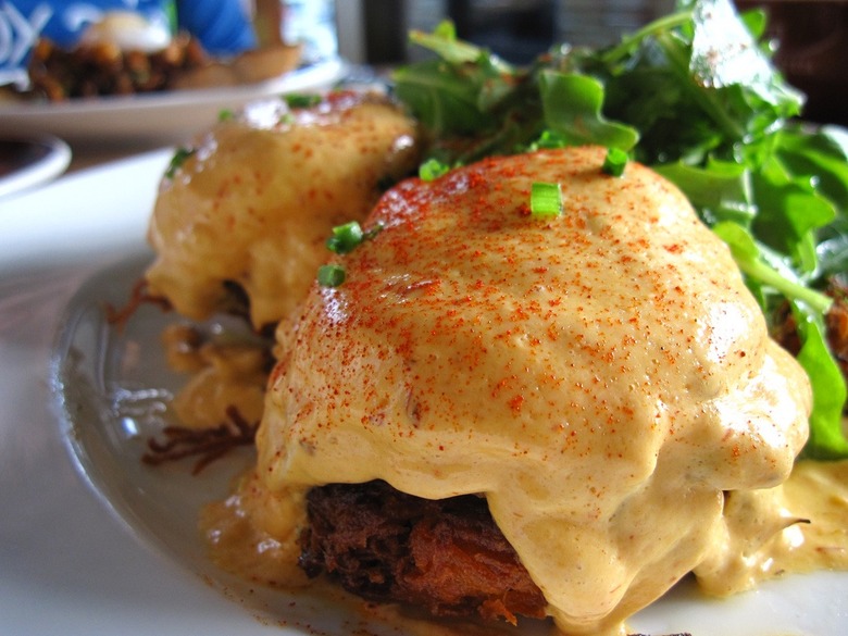 Steak and Chipotle Eggs Benedict Recipe