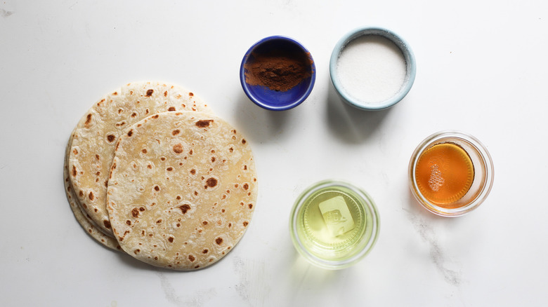 Ingredients for easy sopapillas