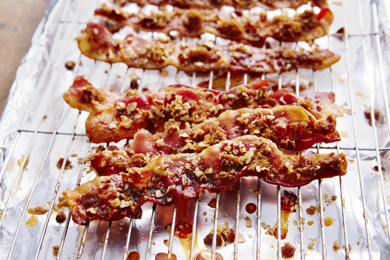 Sweet Pig! 3-Ingredient Praline Bacon Recipe