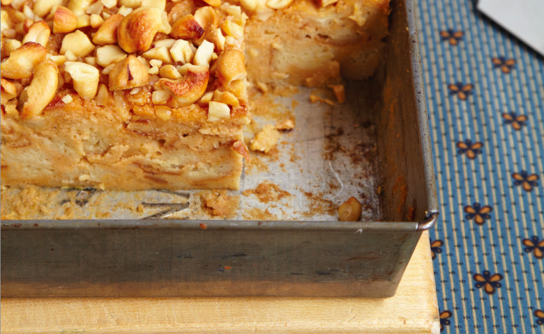 Sweet Potato Bread Pudding With Crunchy Cashews Recipe