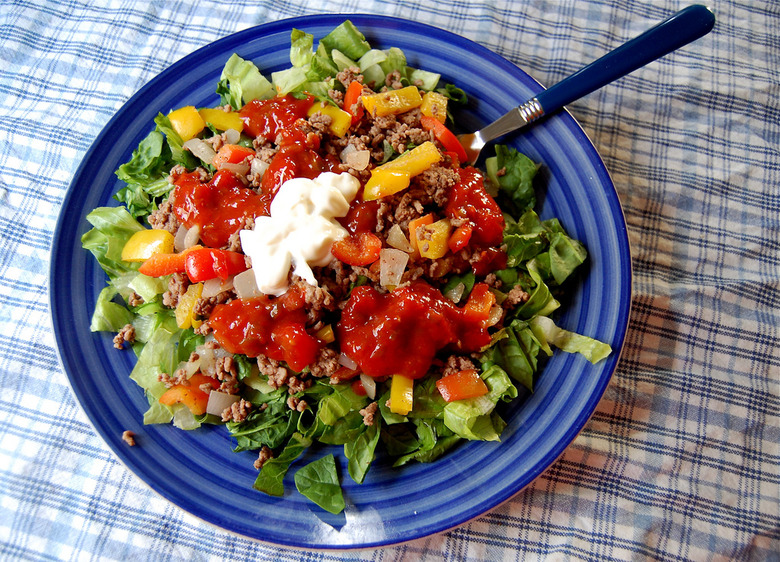 Insert dry-to-witty taco salad photo caption here.