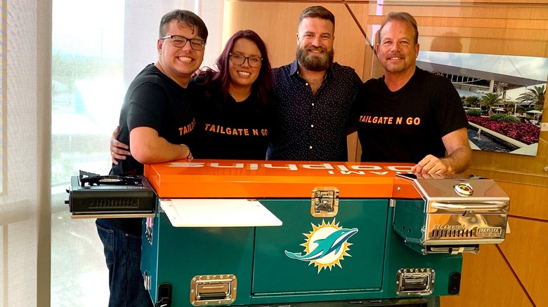 Tailgate N Go Miami Dolphins model