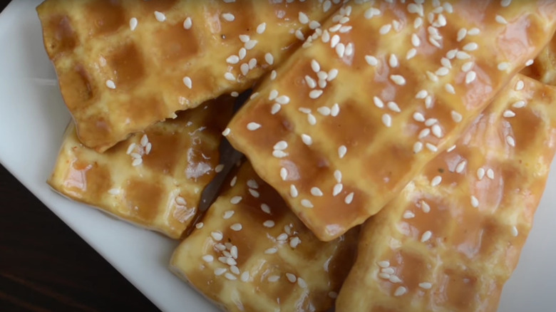 waffle-fried tofu with sesame