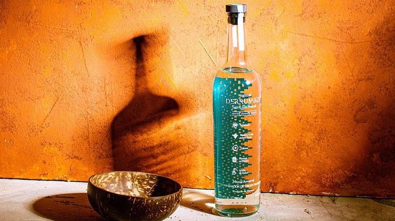 Derrumbes Mezcal