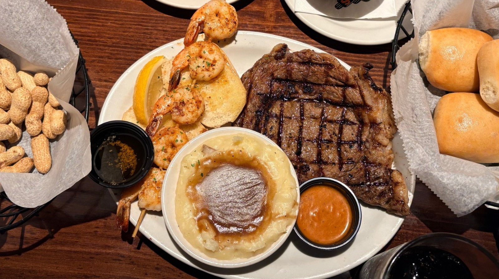 Texas Roadhouse Didn’t Start In Texas: Guess Which US State Is Home To The Original Location