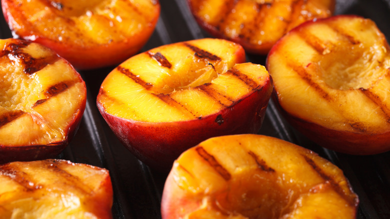 grilled peaches