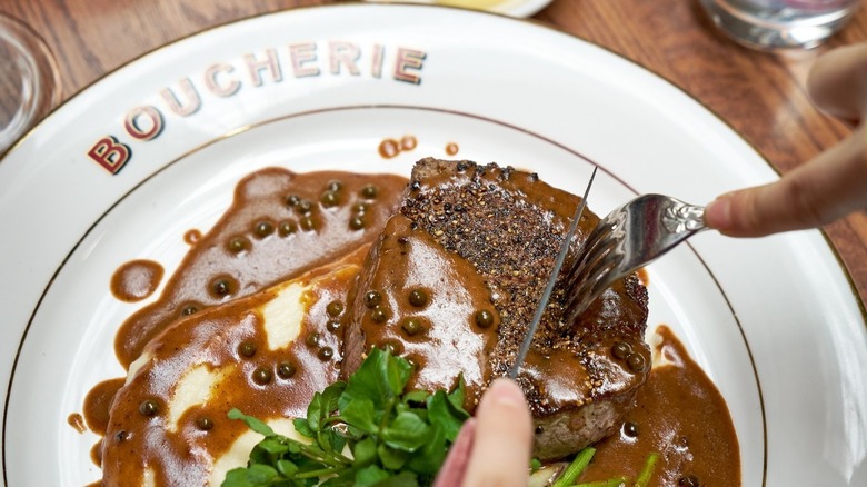filet mignon peppercorn mashed potatoes