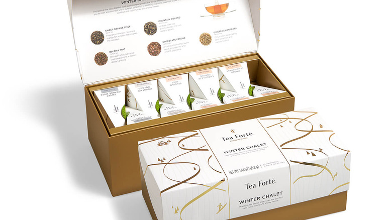 Winter Chalet Presentation Box 