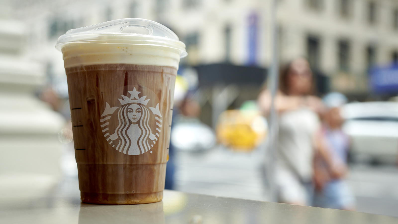 The 2 Starbucks Drinks You Really Shouldn't Mobile Order