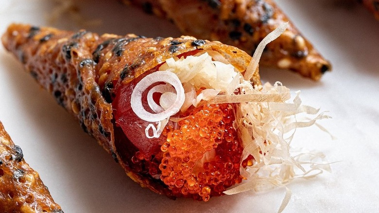 Tuna tartare in sesame miso cones