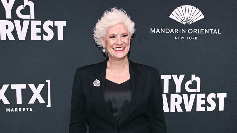 Anne Burrell on the red carpet of an event