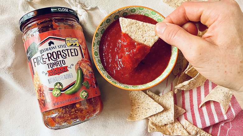 Signature Select Restaurant Style Fire-Roasted Tomato Salsa