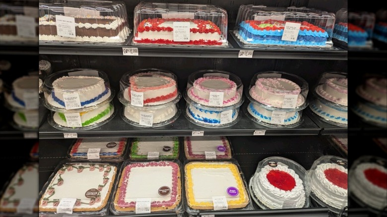 Variety of blank custom Walmart cakes