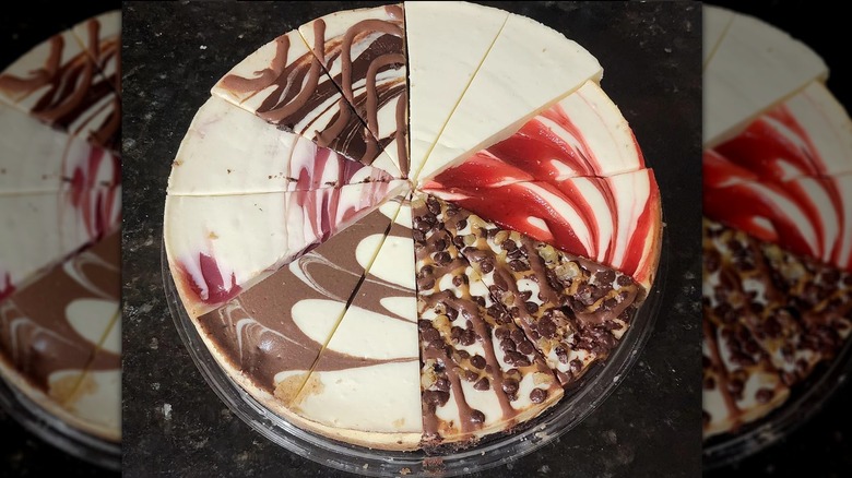 Variety cheesecake with six flavors