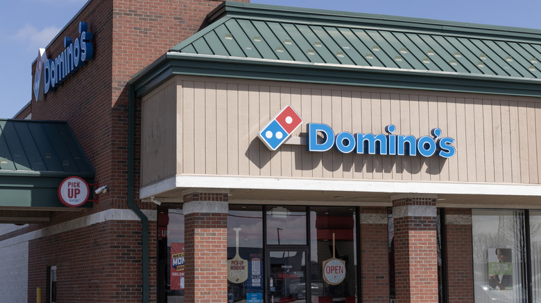 The exterior of a Domino's pizza