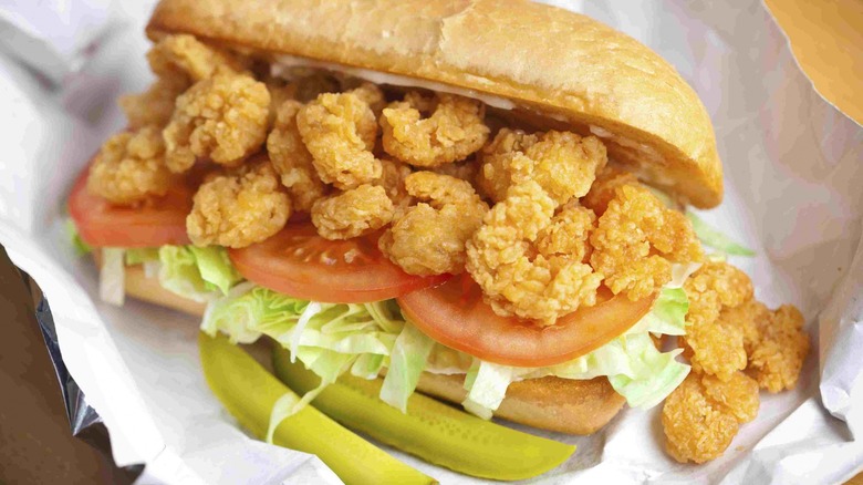Fried shrimp po boy