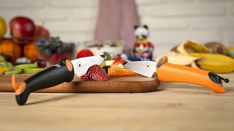 Kuhn Rikon Kinderkitchen Dog Knife with Teeth