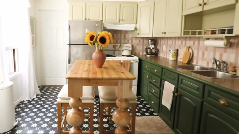 Kitchen with peel-and-stick tile floors