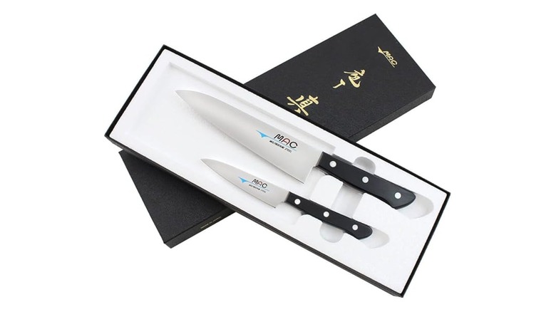 A 2 piece Mac knife set in a box