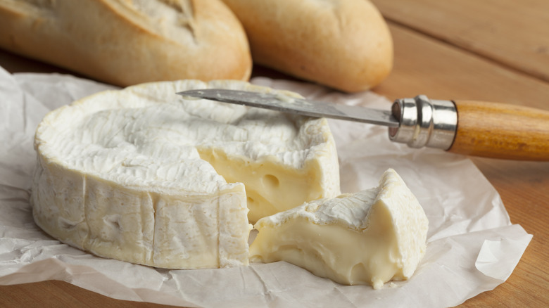 Camembert and bread