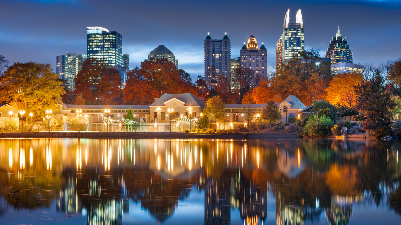 <a href="https://www.foodrepublic.com/2160355/best-italian-atlanta-according-to-local/" target="_blank">The Best Italian Restaurant In Atlanta Is Tucked Under A Condo Complex</a>