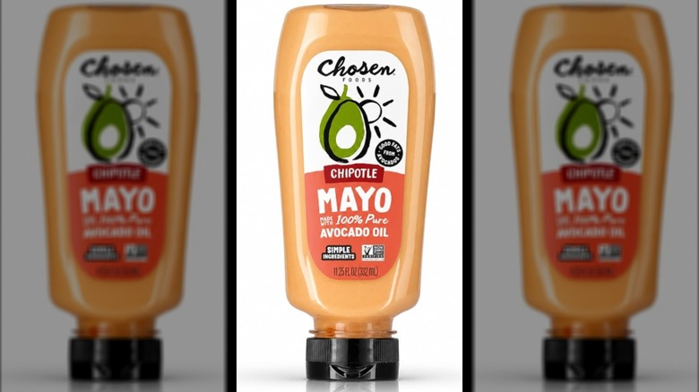 Chosen Foods Avocado Oil Chipotle Mayo bottle