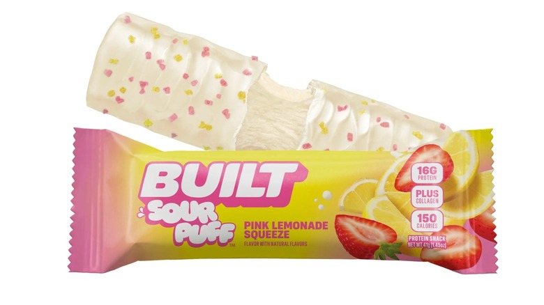 a built SOUR Puff bar split in half next to a packaged bar.