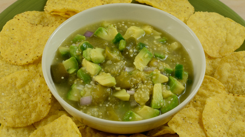 green guacamole tomatillo sauce