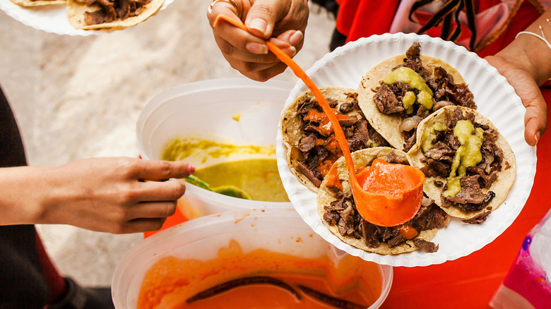 salsa taquera on the taco