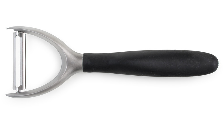 y shaped vegetable peeler