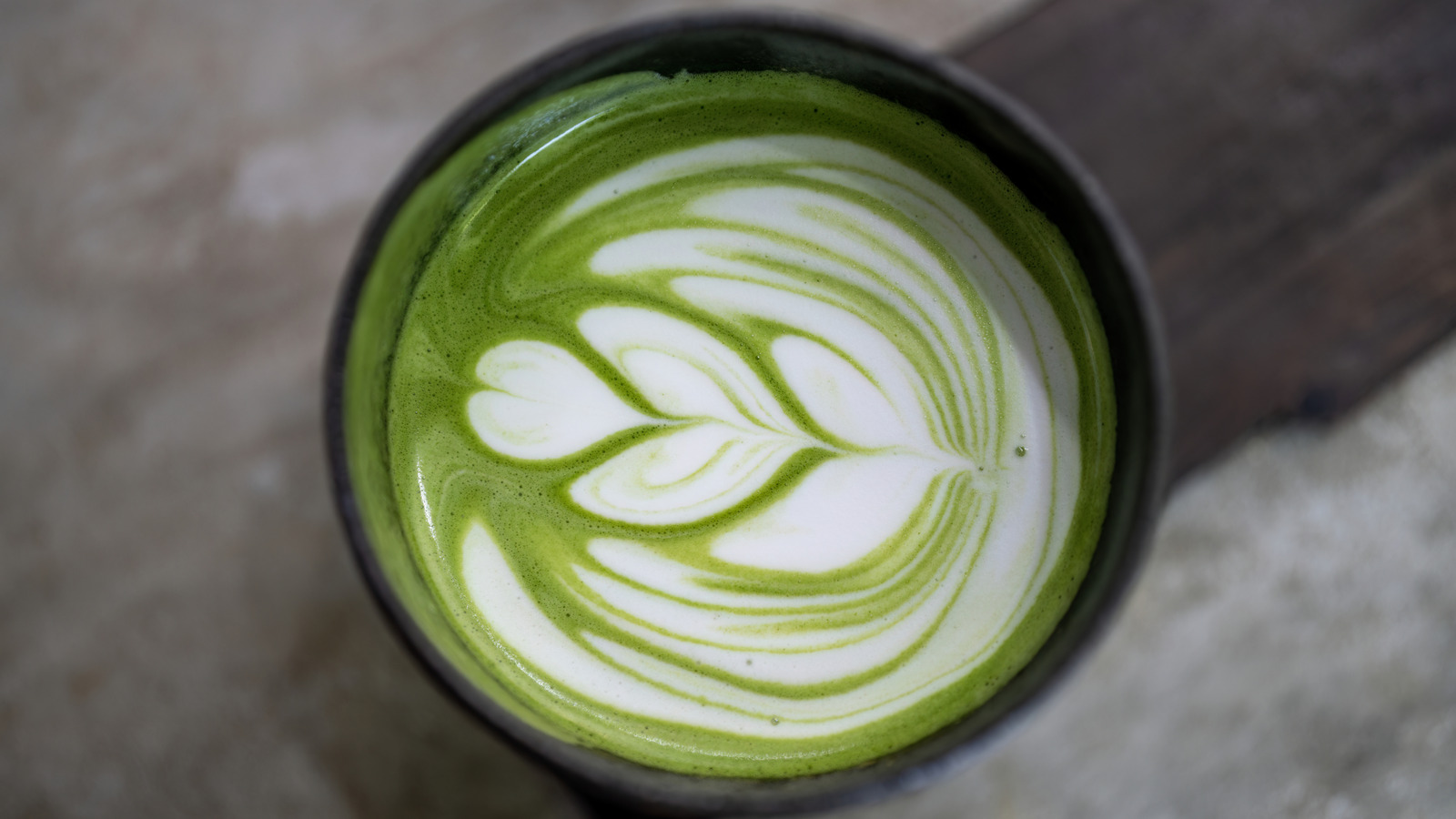 <a href="https://www.foodrepublic.com/1724877/best-way-store-matcha/" target="_blank">The Best Way To Store Matcha To Prevent Clumps</a>