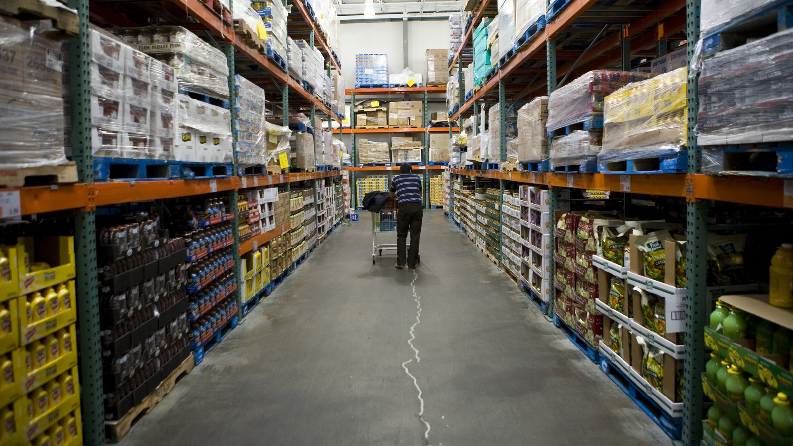 <a href="https://www.foodrepublic.com/1958167/biggest-costco-world-us-state/" target="_blank">The Biggest Costco In The World Is Located In This State</a>