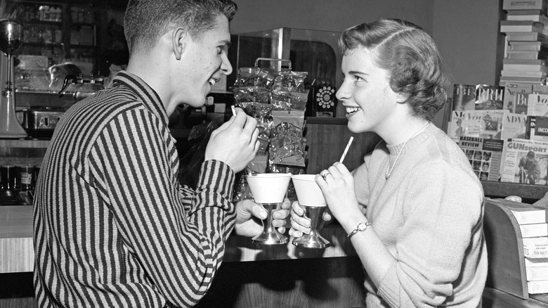 Retro dinner date