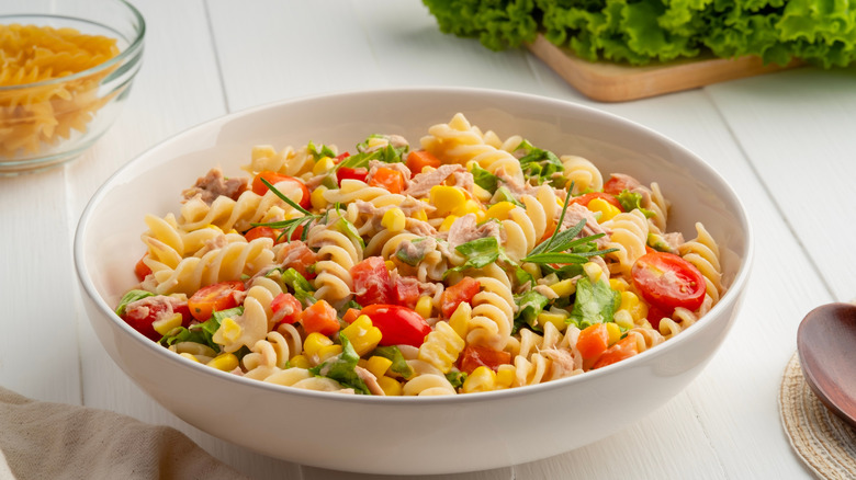 Pasta salad with canned tuna.