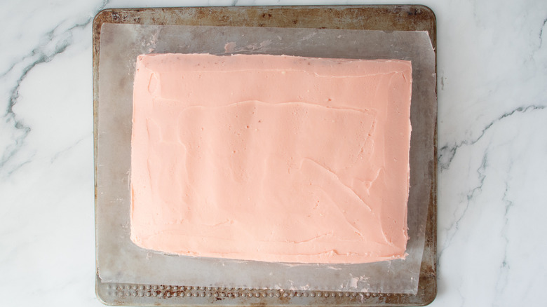 cake with pink frosting